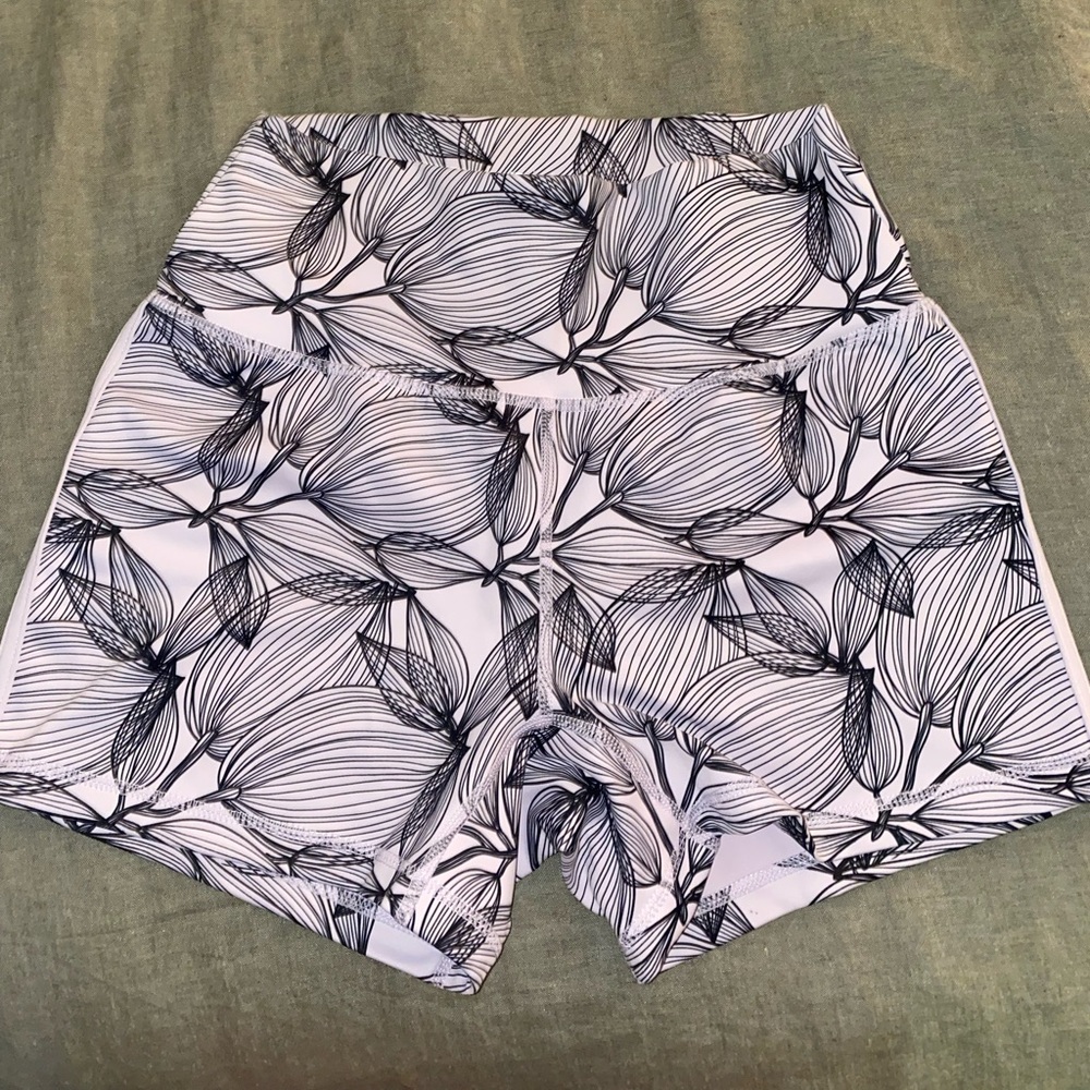 BuffBunny Shorts